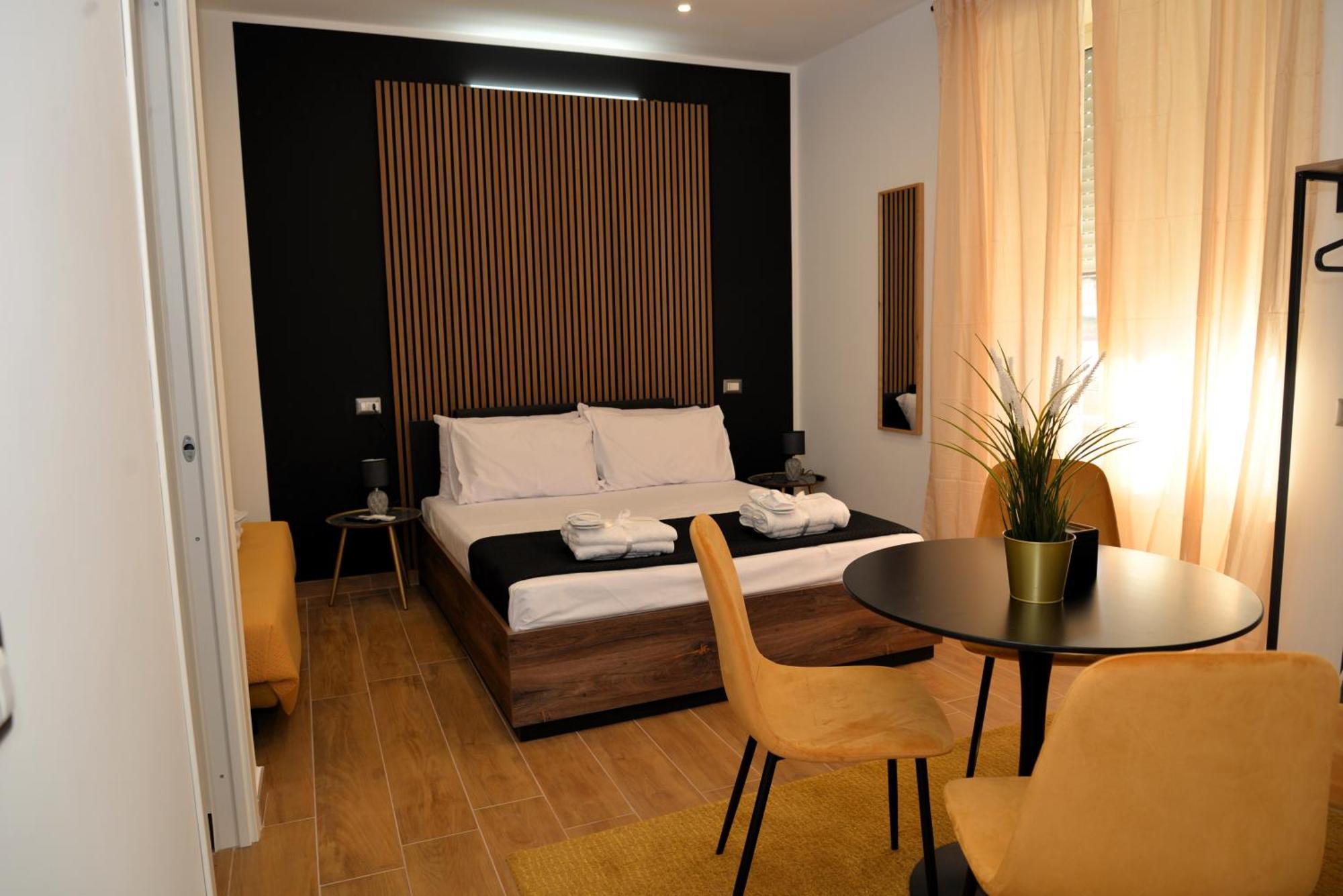 Blackwoody Contemporary Rooms - Napoli Centro Storico Zewnętrze zdjęcie