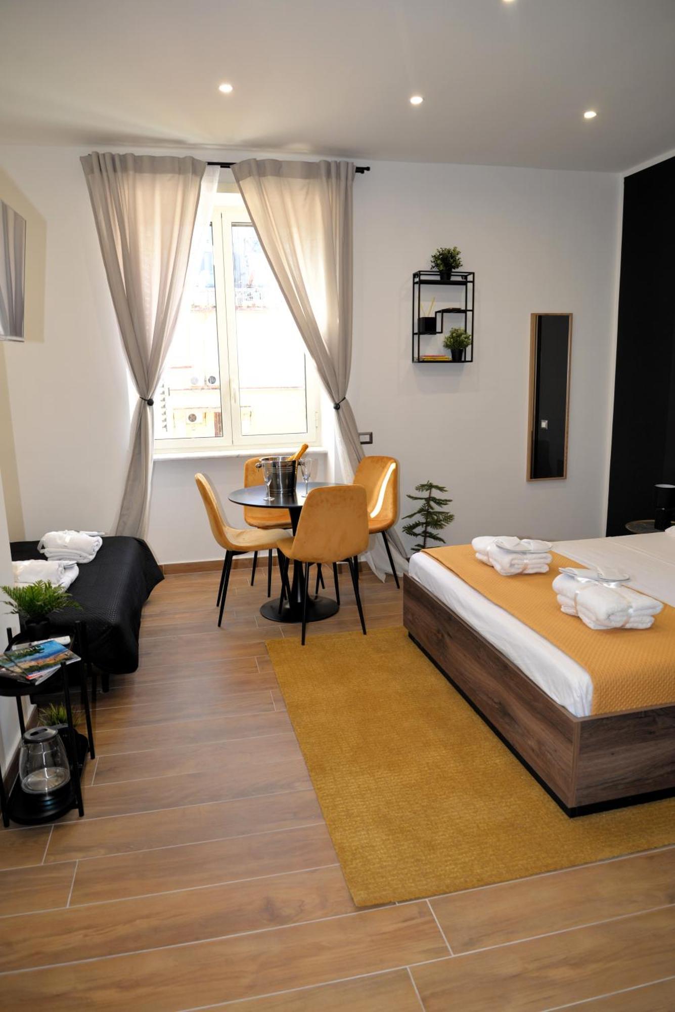 Blackwoody Contemporary Rooms - Napoli Centro Storico Zewnętrze zdjęcie